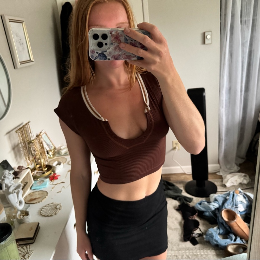 Urban Outfitters Brown Fitted Cap Sleeve Crop Top
